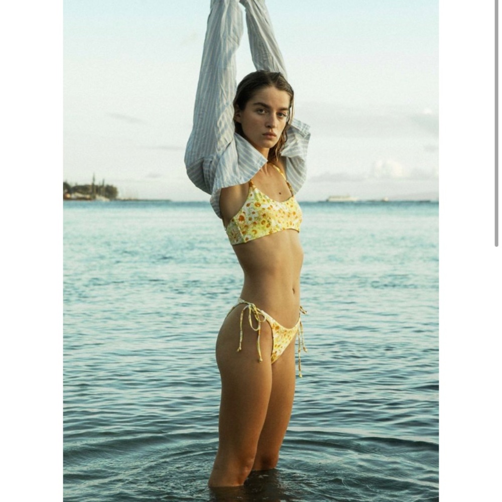 NWT {Urban Outfitters Out From Under} Asher Printed String Bikini Bottom Size L